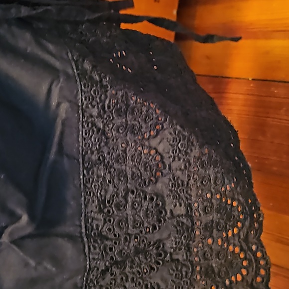 Wrap style blouse - Picture 4 of 4